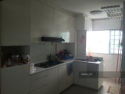 Blk 230 Hougang Avenue 1 (Hougang), HDB Executive #107064382